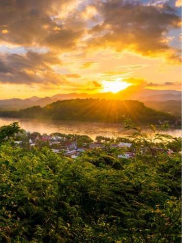 The Best Time to Cruise in Laos